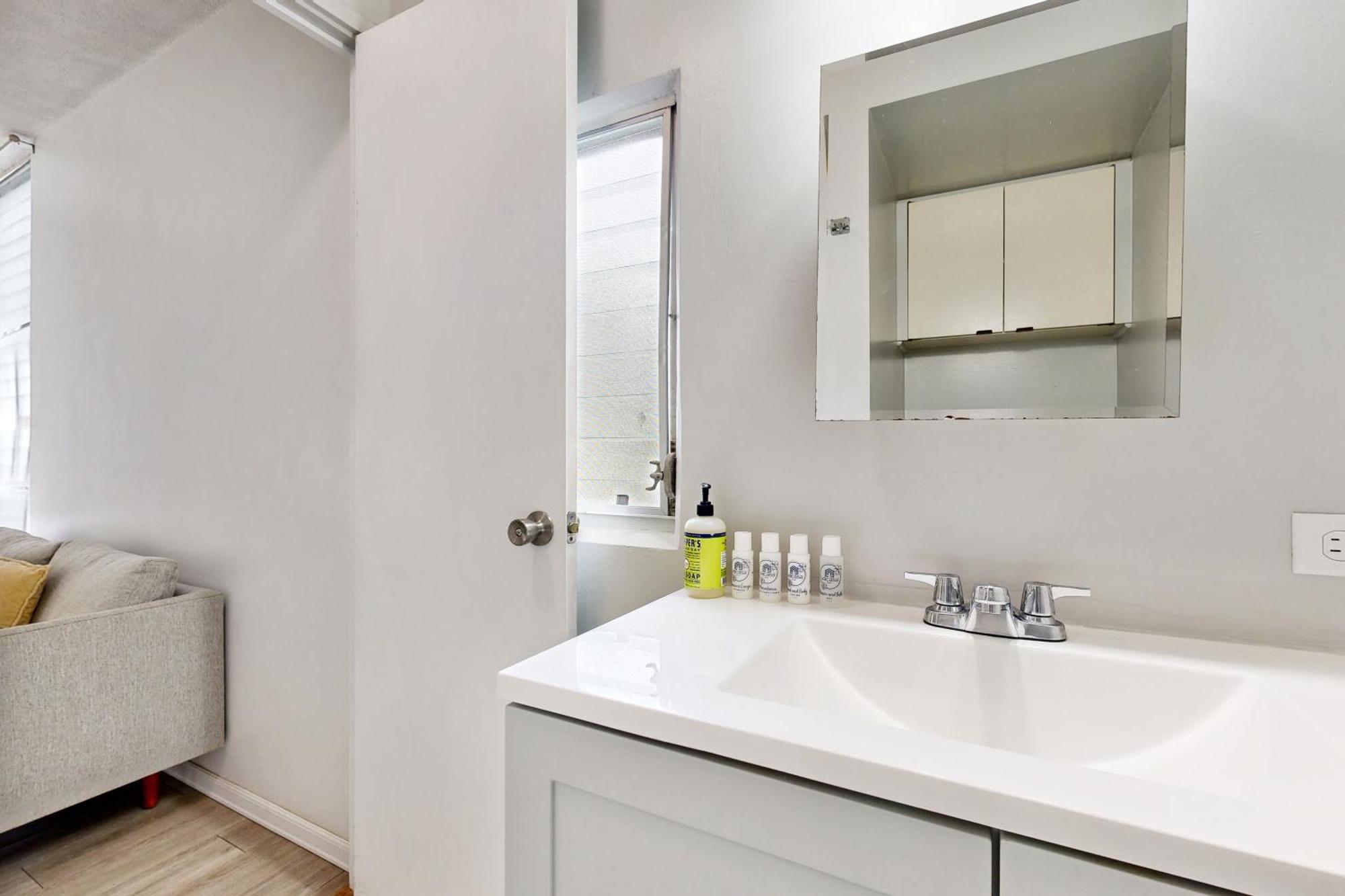 Hyatt Place 502 Honolulu Bagian luar foto